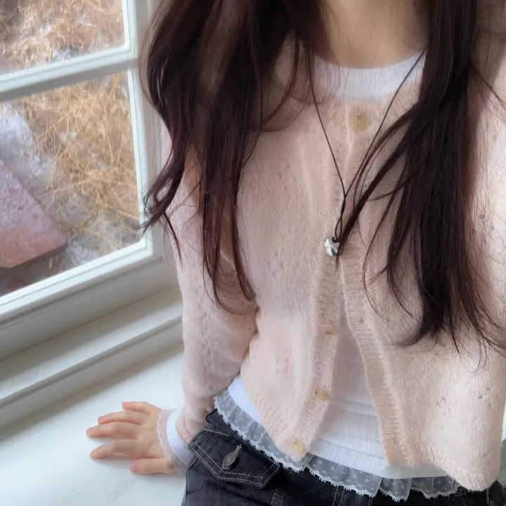 [벚꽃룩ෆ플라워펀칭]글로이 빈티지 러블리 여리핏 플라워 펀칭 버튼 물결 울니트 가디건 3color 상세 이미지 26
