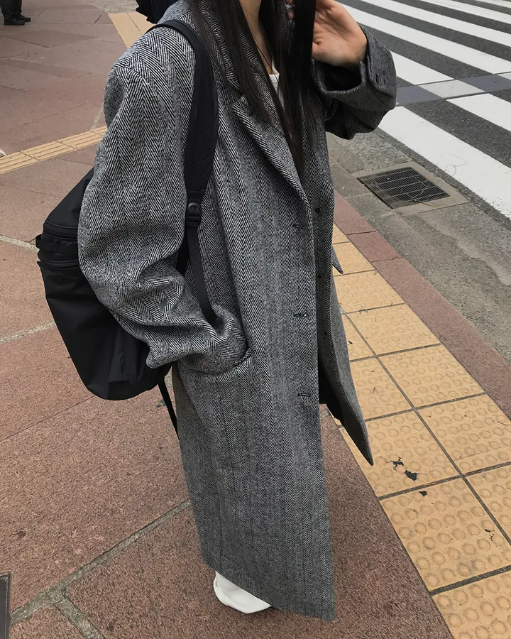 헨더 헤링본 싱글 롱 코트 상세 이미지 4