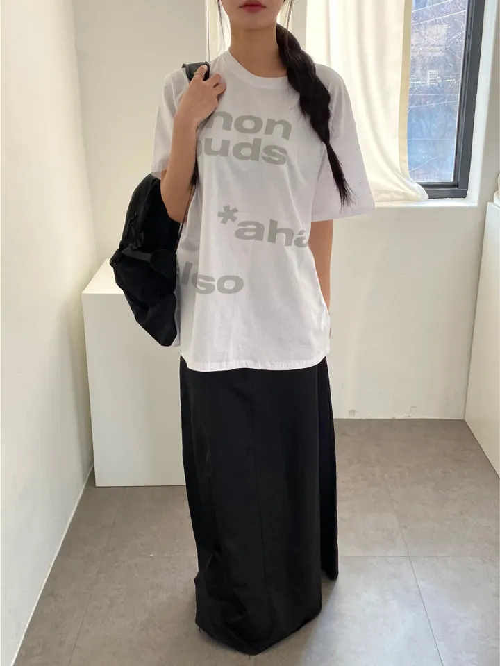 반팔 티셔츠 모델 착용 이미지-S1L40