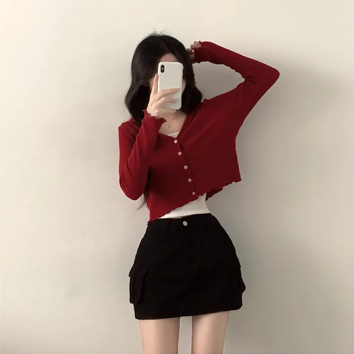 [봄신상/색감맛집] 물결 니트 브이넥 크롭 가디건 상세 이미지 4