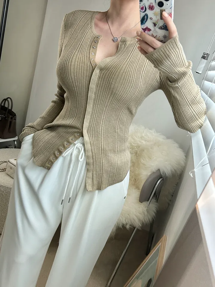 (강추)쫀쫀 슬림 골지 똑딱이 가디건 -3color / 3부팬츠 반바지 치마바지 데님 청바지 원피스 후드 맨투맨 상세 이미지 5