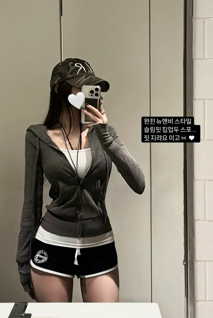 +단독컬러 [개예쁨!/무조건소장] 슬림핏 쫀득탄탄 크롬비 후드집업 상세 이미지 2