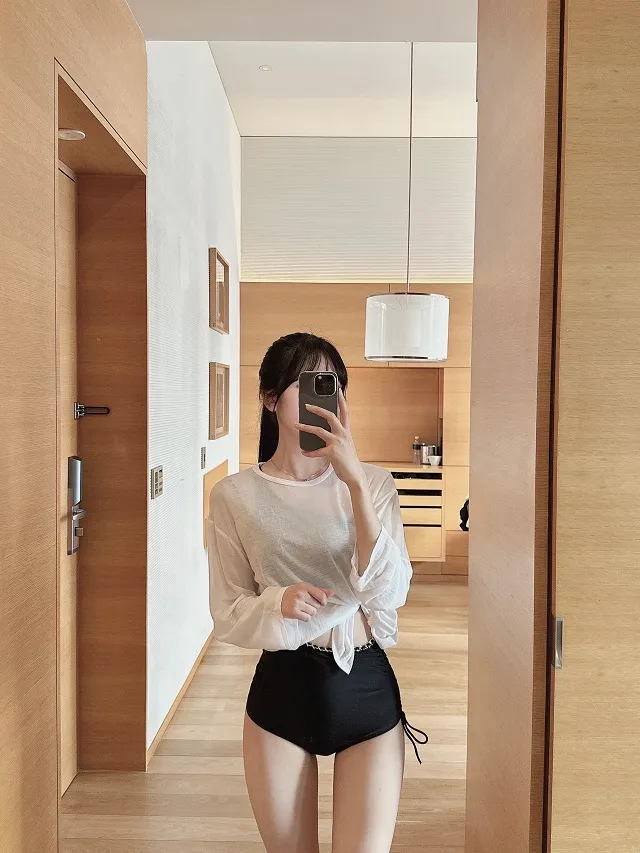 [여름💙] 절개 시스루 비키니 커버업 티셔츠 (커버업/여리여리/여행/여름/휴가/비치웨어/바캉스/휴양지룩/휴가룩/살안타템/살안타/비치룩/페스티벌/워터밤) 상세 이미지 10