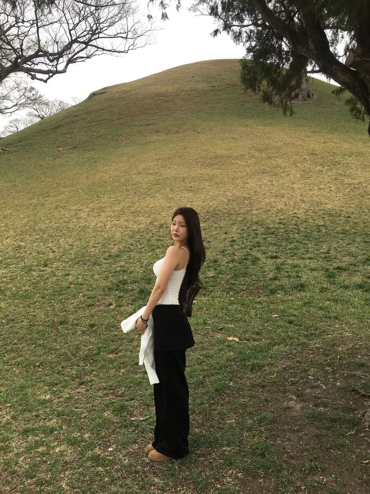 [꾸안꾸룩/핏보장] 가비 랩 스커트 + 트레이닝 와이드 치마 바지 상세 이미지 35