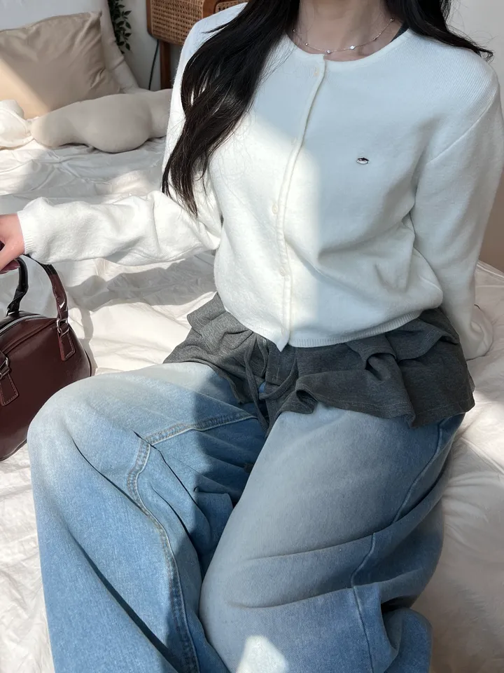 [당일출고🚀/문의폭주] 브이넥 꾸안꾸 여리핏 심볼 레이어드 베이직 봄 여름 가을 아우터 긴팔 니트 가디건 상세 이미지 29