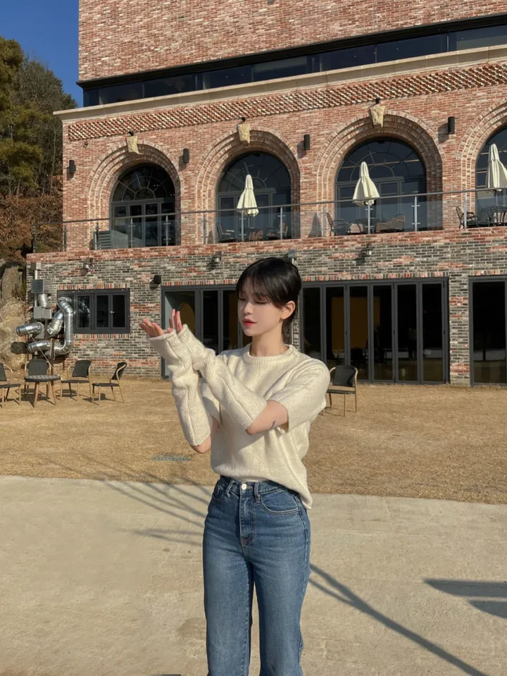 [워머SET/재진행‍🔥] 러블리 보들 울 핸드 워머 니트 세트 루즈핏 트임 반팔 니트티 라운드넥 토시 니트투피스 상세 이미지 49