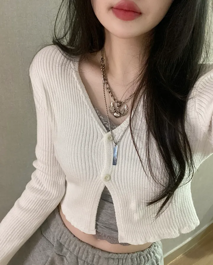 [봄신상🌷/색감보장/부드러워요☁]블라썸 브이넥 투버튼 골지 크롭 가디건 상세 이미지 9