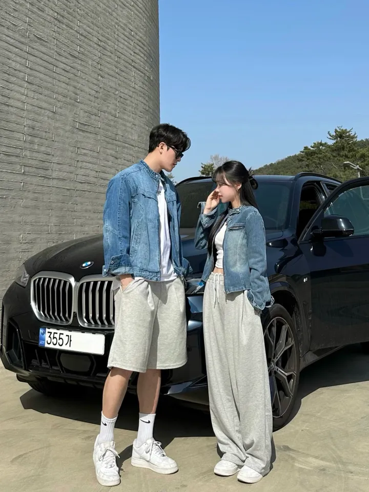 2사이즈! 커플 바이커 청자켓 데님 자켓 흑청 진청 겨울 가을 봄 커플룩 시밀러룩 꾸안꾸 코디 세트 크롭 슬림핏 오버핏 남녀공용 투피스 남자 데이트 빅사이즈 트레이닝  와이드팬츠 상세 이미지 22