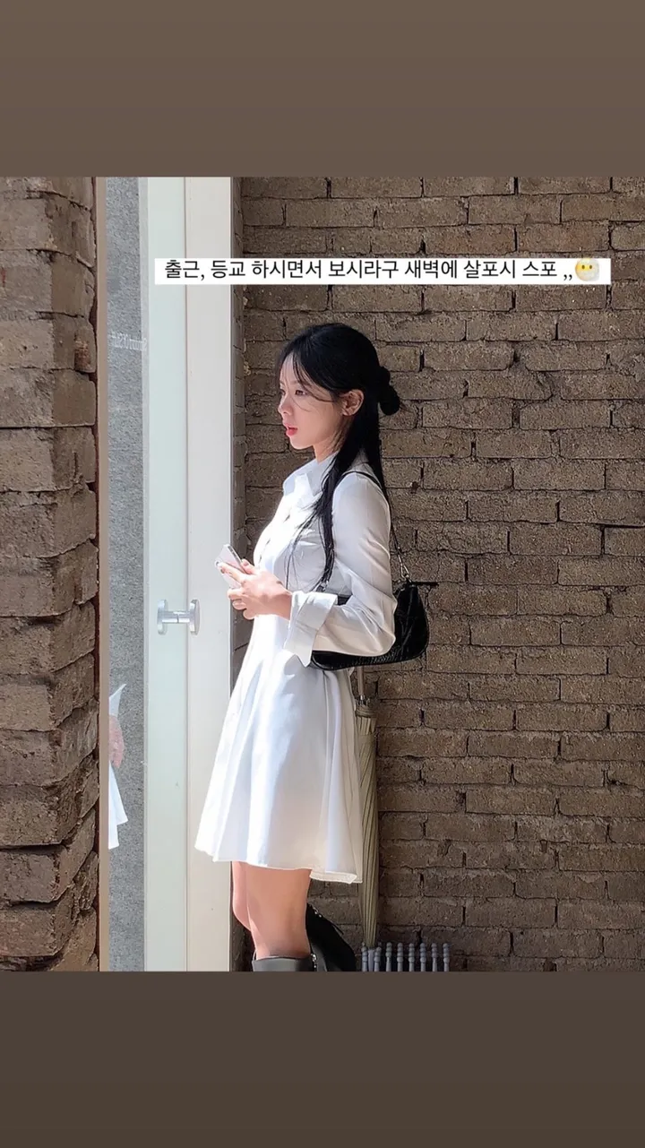 드레스 모델 착용 이미지-S1L2
