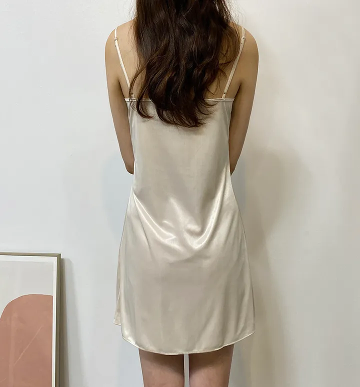 실키 브이넥 사계절 연베이지 슬립(끈조절가능) / 2size 상세 이미지 6