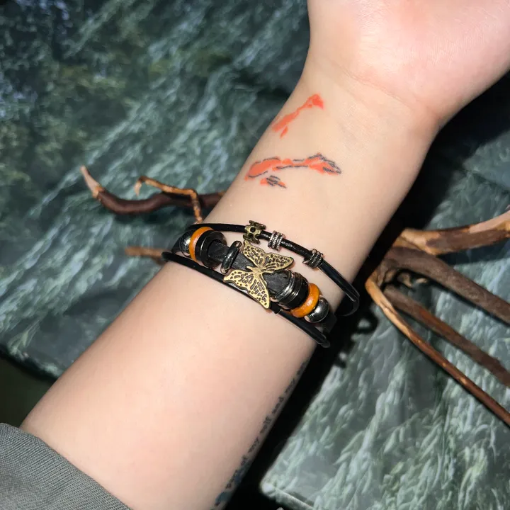 Butterfly Leather Bracelet / 팔찌 가죽팔찌 나비 나비팔찌 빈티지 히피 에스닉 오리엔탈 메탈 심플 데일리 유니크 포인트 상세 이미지 3