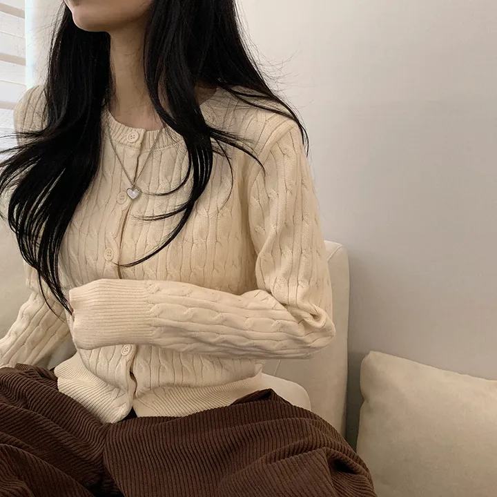 묶음할인🤍[겨울⛄️] 리즈 꽈배기 라운드 니트 가디건 상세 이미지 19