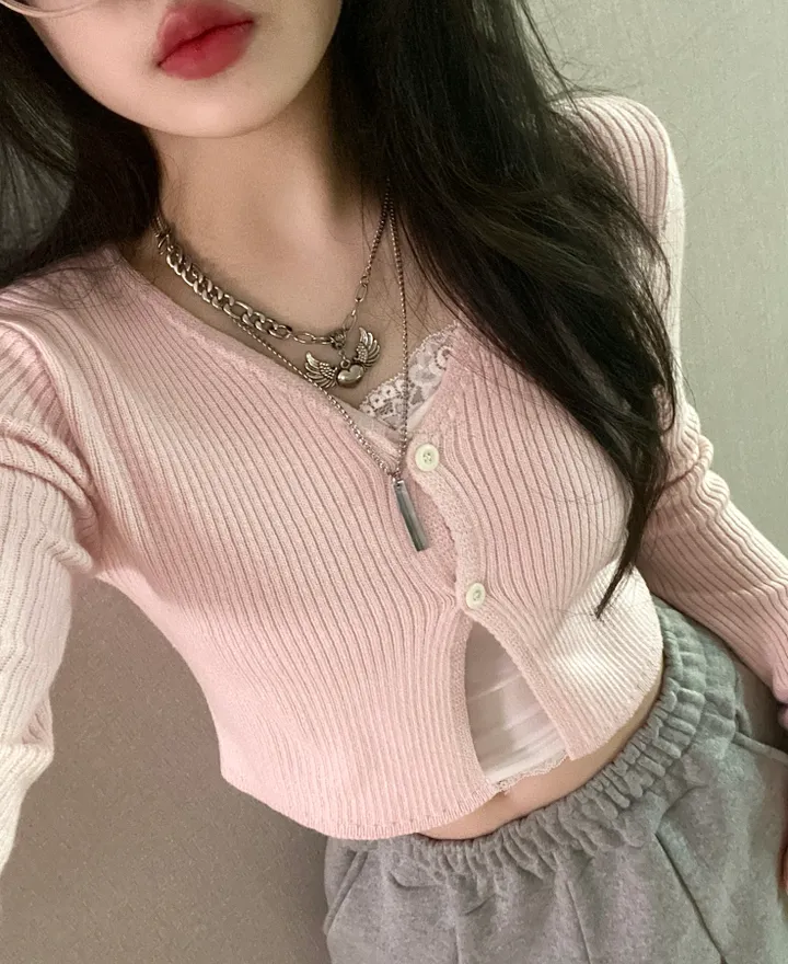 [봄신상🌷/색감보장/부드러워요☁]블라썸 브이넥 투버튼 골지 크롭 가디건 상세 이미지 28