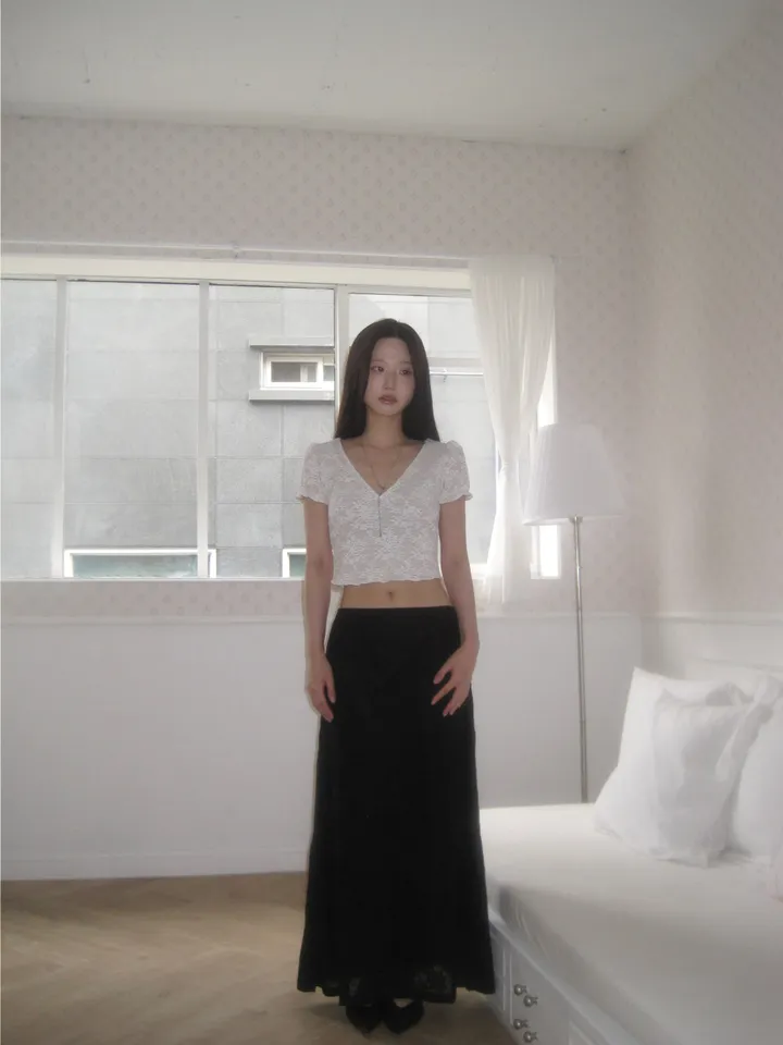 반팔 티셔츠 모델 착용 이미지-S1L34