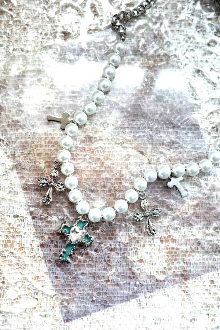 blue cross necklace | 블루 하트 십자가 진주 목걸이 상세 이미지 30