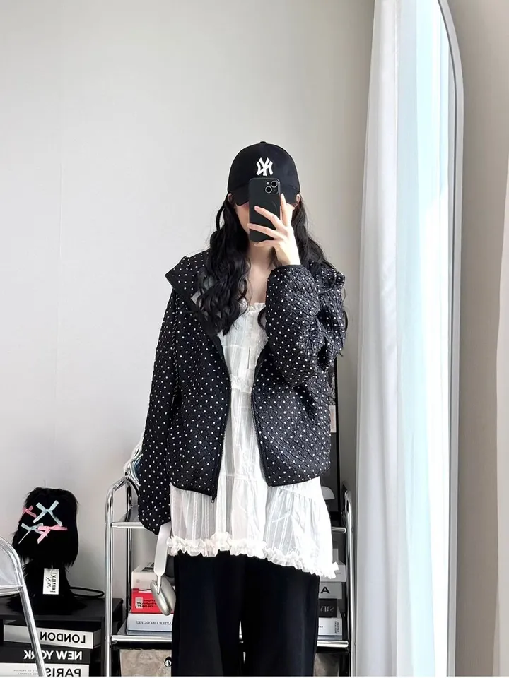 💝인기아우터💝주문폭주[봄아우터] 엔티JP 엠보 도트 후드 집업 /떙땡이/바람막이/봄/여름/아우터/얇은집업 - 2color 상세 이미지 33