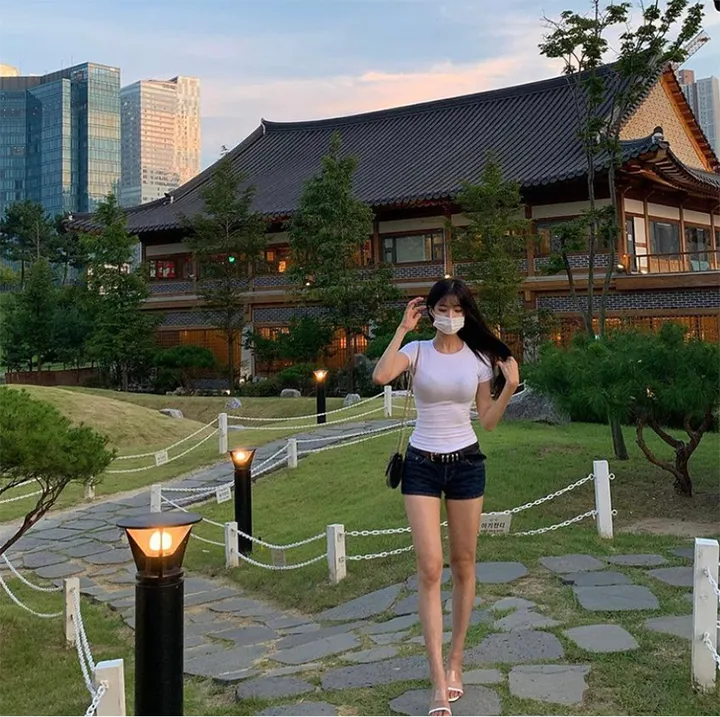 🔥개편한힐9cm/주문폭주🔥 섹시 투명 끈 스트랩 뮬 편한 힐 여름 슬리퍼 예쁜 하이힐 (화이트/블랙/뱀피) 상세 이미지 4