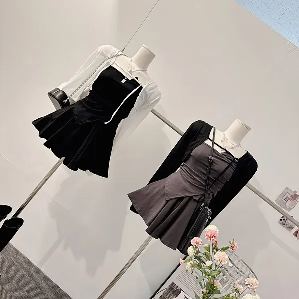 ❤️최저가❤️ *3pc [세트가격!/하이틴!] 펜시 스트랩 셔링나시 언발 사선 튜브탑 크롭나시 긴팔 크롭가디건 니트가디건 볼레로가디건 밴딩 A라인 플레어 미니스커트 여름투피스 세트 상세 이미지 4