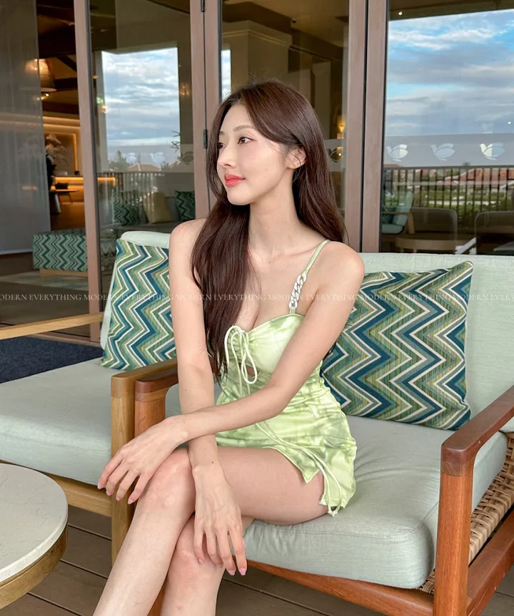💚어디서샀어?/M-XL 나염 트임 원피스 비키니 모노키니 휴양지 호캉스 호텔 유교걸 빅사이즈 커버업 치마 스커트 수영복 상세 이미지 56