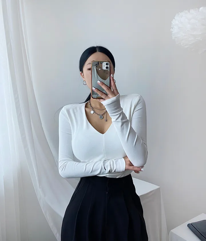 패드 브이넥 스판 절개 슬림 티셔츠 상세 이미지 47