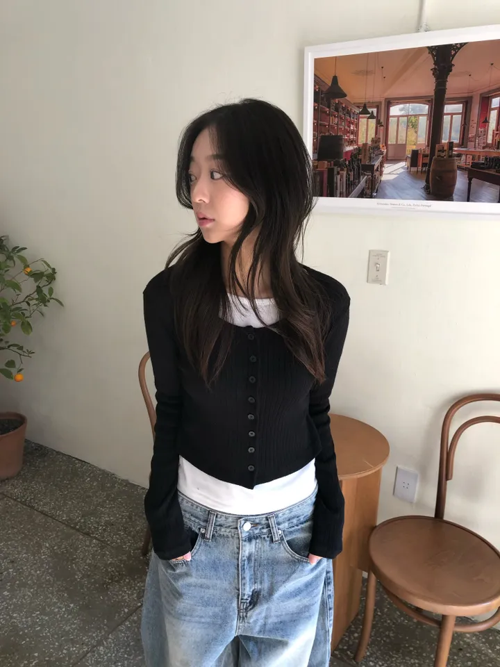 슬림핏 숏 골지 가디건 상세 이미지 11