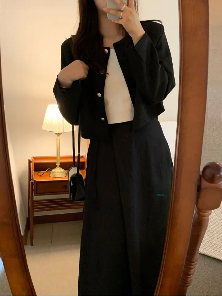 [주문폭주🐱‍🏍3color/가을신상🍂] 노이드 노카라 금장로고 스웨이드 자켓 올드머니룩 페미닌룩 어깨패드 상세 이미지 58