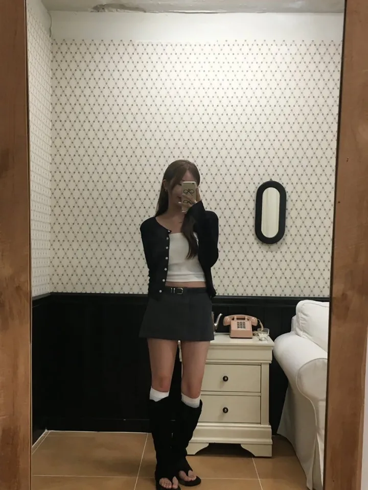 빈티지 딸기 가디건 레드,아이보리, 블랙 [가디건/디테일/빈티지/여름코디/코디추천/데일리/대학생/캐주얼/y2k] 상세 이미지 22