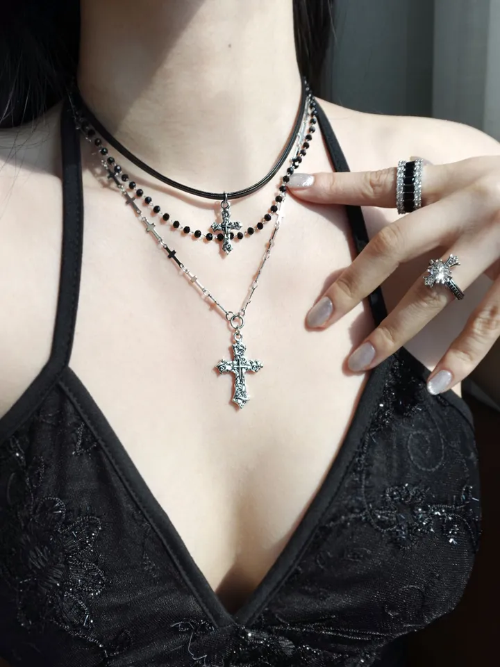 black cross layerd necklace | 블랙 가죽 초커 십자가 목걸이 상세 이미지 22