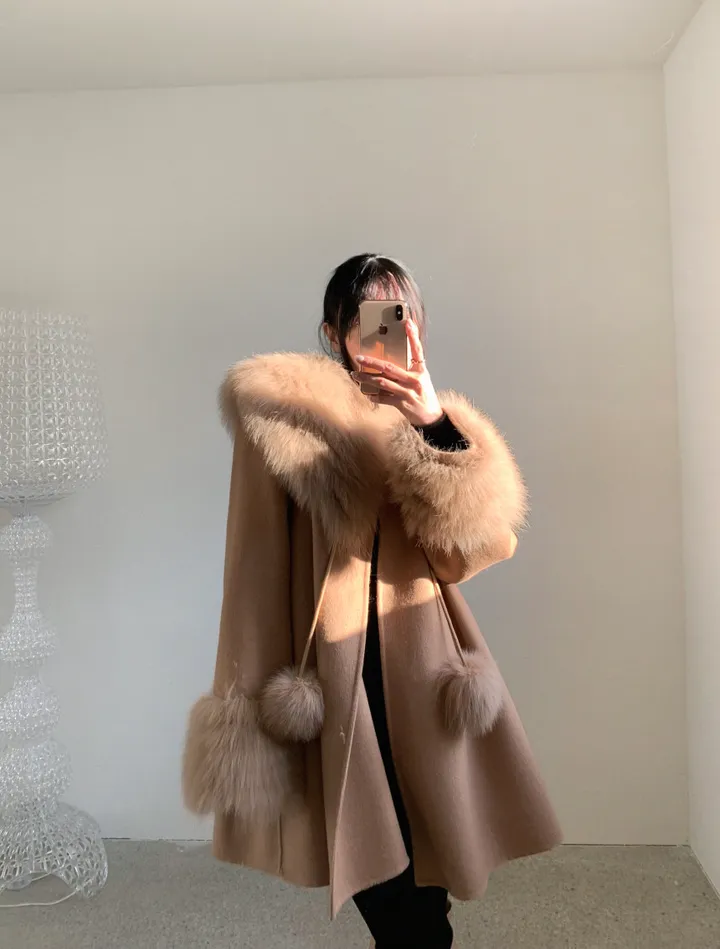 버블 리얼폭스 케이프 코트 상세 이미지 6