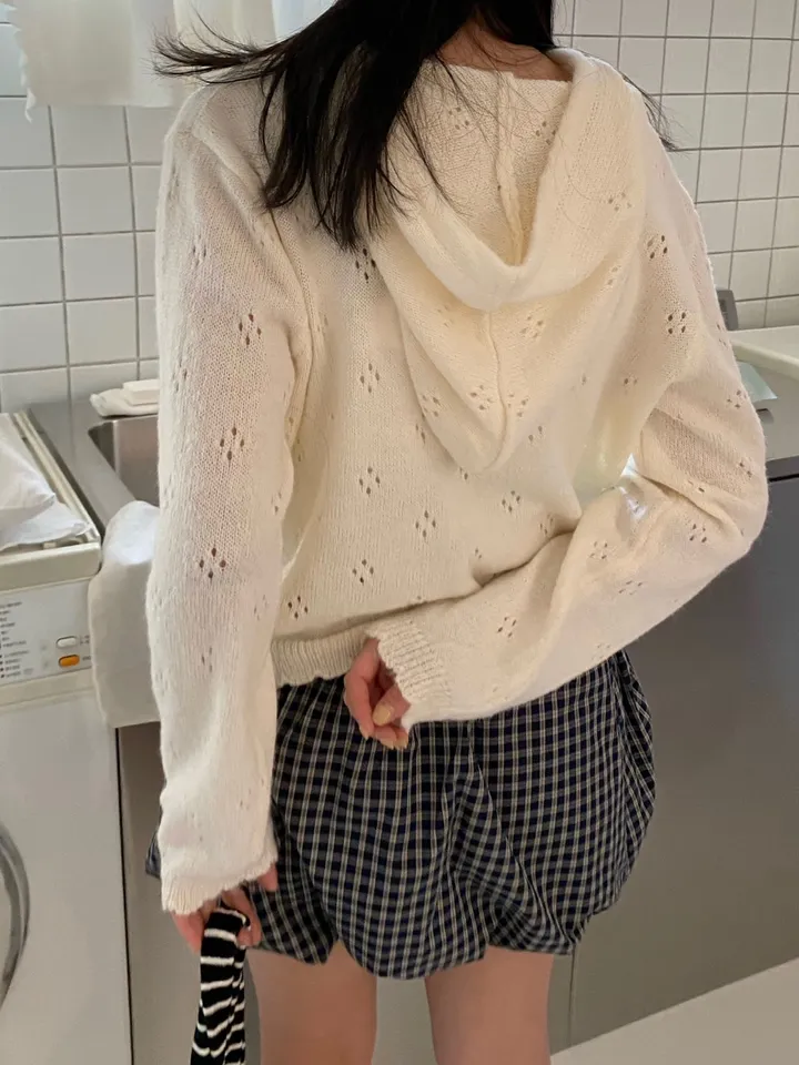 [💖뽀송/주문폭주]버터 플라워 펀칭 루즈핏 아방핏 단추 여리여리 니트 후드 가디건 상세 이미지 27