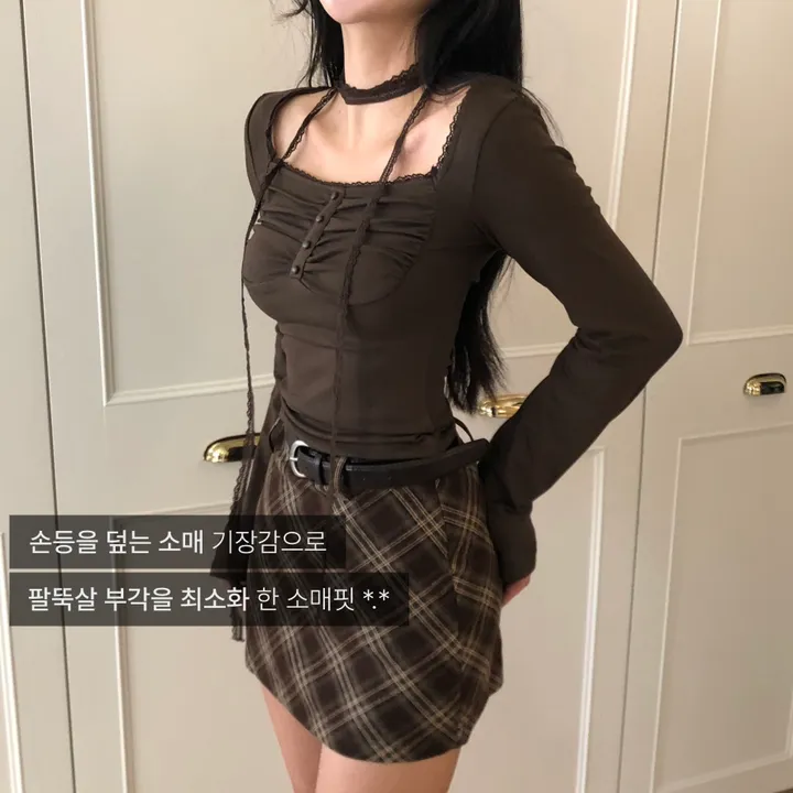 [저렴이X초커세트!핏보장🤎]셔링 스퀘어넥 콩단추 스판 긴팔티셔츠 4color 상세 이미지 7