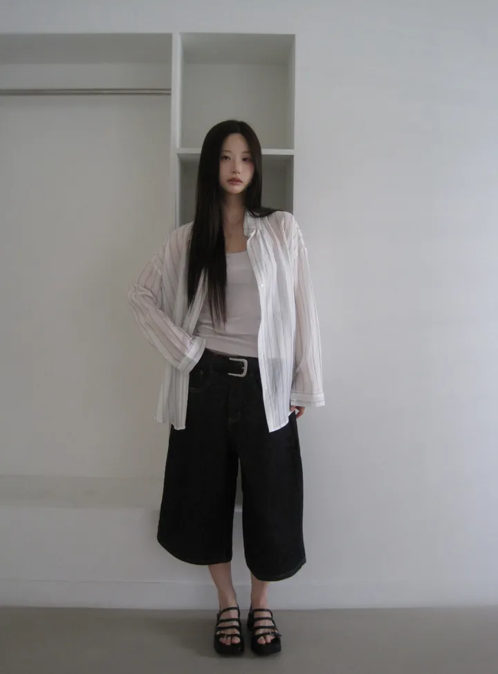 민소매 모델 착용 이미지-S1L41