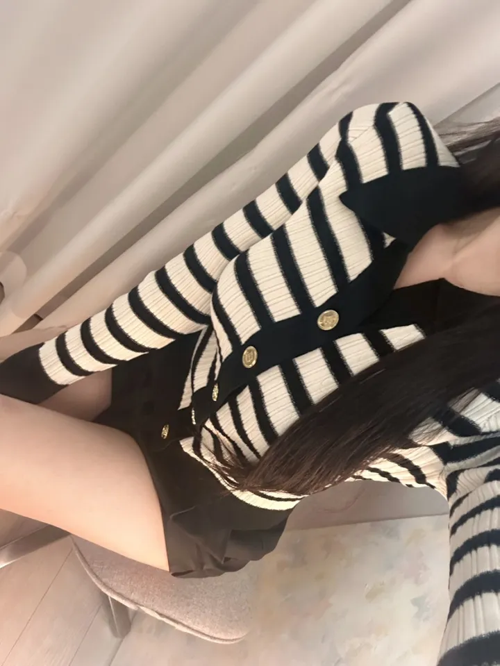 헤르배색 금장 스트라이프가디건 카라가디건 수입가디건 상세 이미지 17
