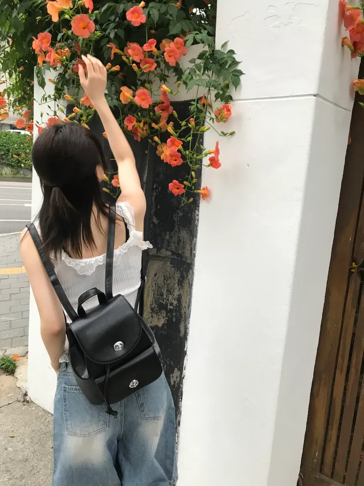 블랙 레더 미니 백팩 상세 이미지 12