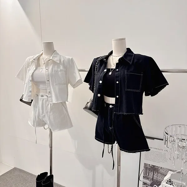 *최저가* [세트가격!/하객룩!] 드뷔 스티치 데님자켓 청자켓 데님셔츠 셔츠카라 버튼 포켓 반팔자켓 크롭자켓 스트링 밴딩 하이웨스트 와이드 반바지 숏팬츠 여름투피스 세트 데님세트 상세 이미지 15