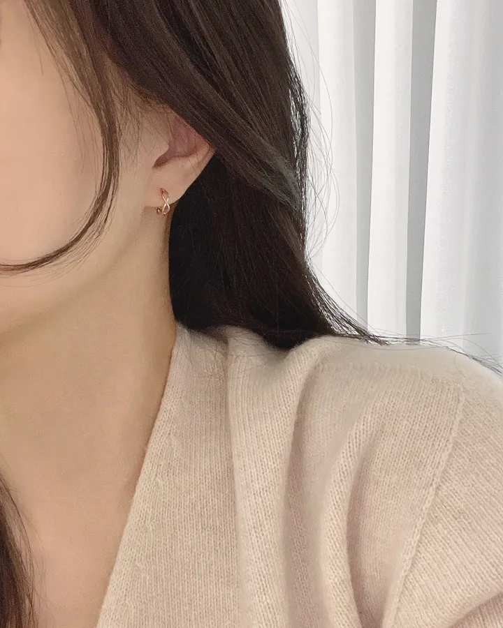 실버925 미니 꼬임 원터치 링귀걸이 (실버,로즈골드) 상세 이미지 9