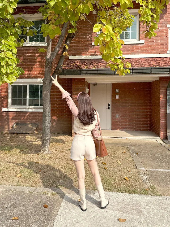 [자체제작❄/허리쏘옥/겨울ver/속바지O] 맞춤핏 엉밑살X 하이웨스트 도톰따뜻 스판 모직 반바지 숏팬츠 핫팬츠 겨울 반바지 댄스 공연 의상 크리스마스 연말룩 상세 이미지 94