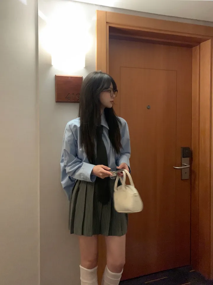 [4천장판매][MADE/핏보장인생셔츠] 에디 프렌치 코튼 오버핏 셔츠 남방 남녀공용 보이핏 레이어드 봄옷 봄신상 봄코디 봄상의 봄셔츠- 7color (KD1457,KD1910) 상세 이미지 54
