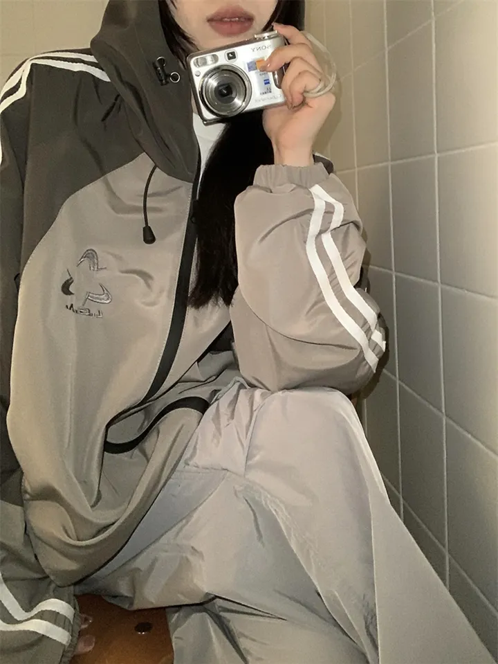 [봄신상💗/고프코어]햄프턴 배색 트랙라인 바스락 후드 윈드브레이커 바람막이 집업 상세 이미지 11