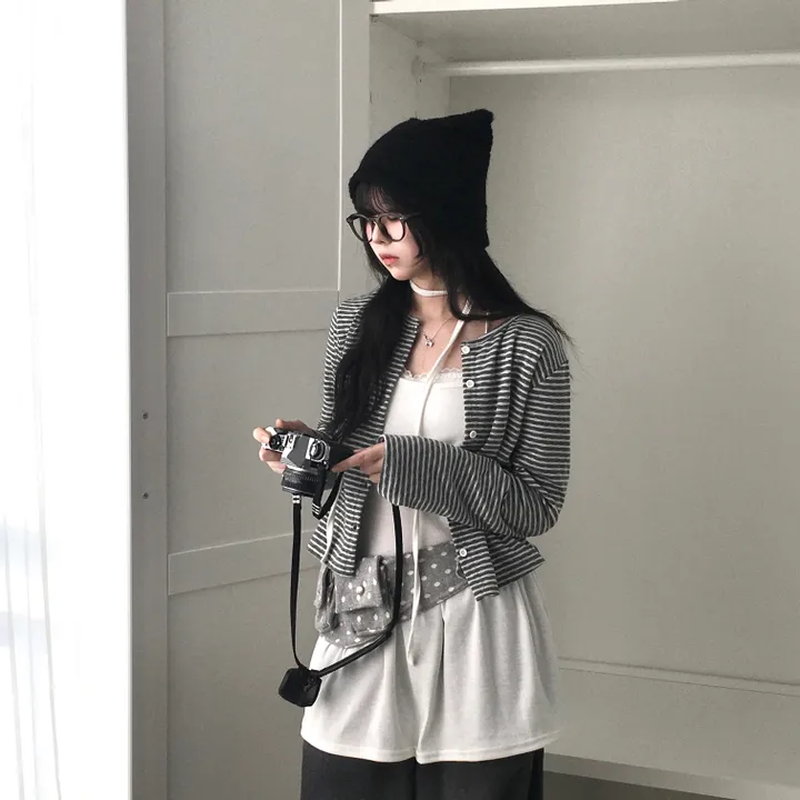 [반전 도트안감🖤/뒷태패치 포인트!!] 빈티지 감성 낭낭🪽 도트안감 패치 단가라 스트라이프 긴팔 가디건 엔젤코어 상세 이미지 20