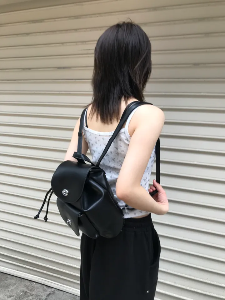 블랙 레더 미니 백팩 상세 이미지 32