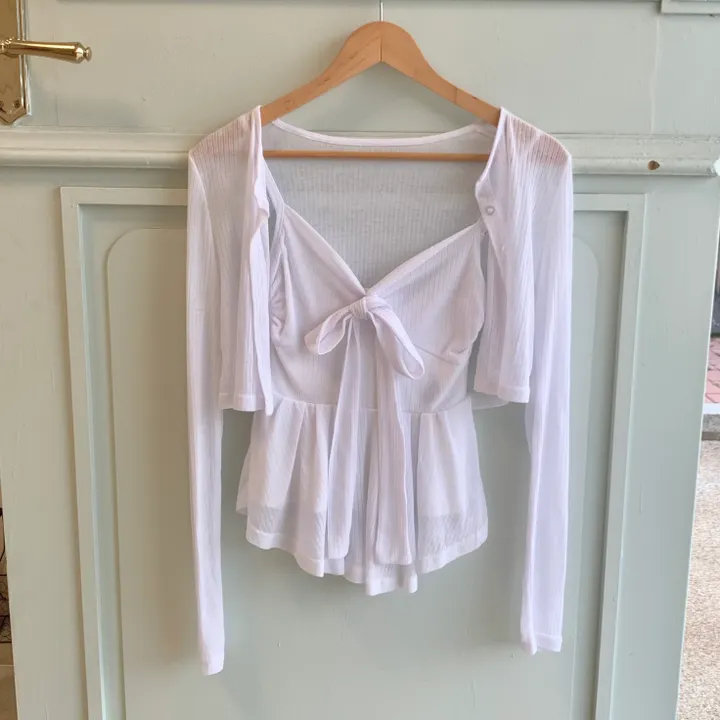 청순여신룩🪽[찰랑-여리핏/*set] lovin’ ribbon tie shirring sleeveless cardigan set | 러빈 리본 타이 셔링 나시 가디건 세트 상세 이미지 12