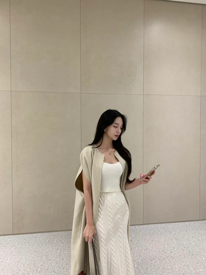 [페미닌, 고급] 케이프 판쵸 롱 코트 상세 이미지 7