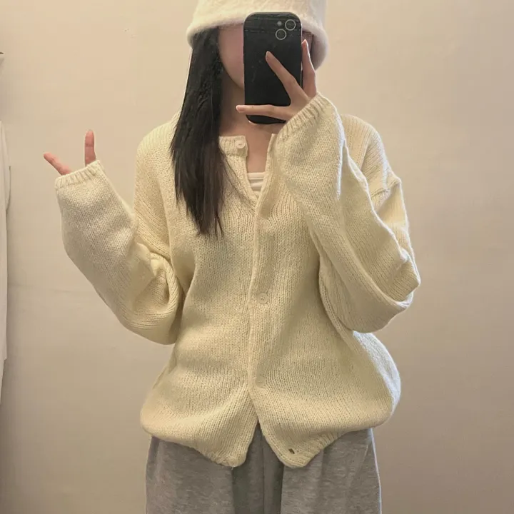 가을 알파카 라운드넥 아방 루즈핏 니트가디건 상세 이미지 8