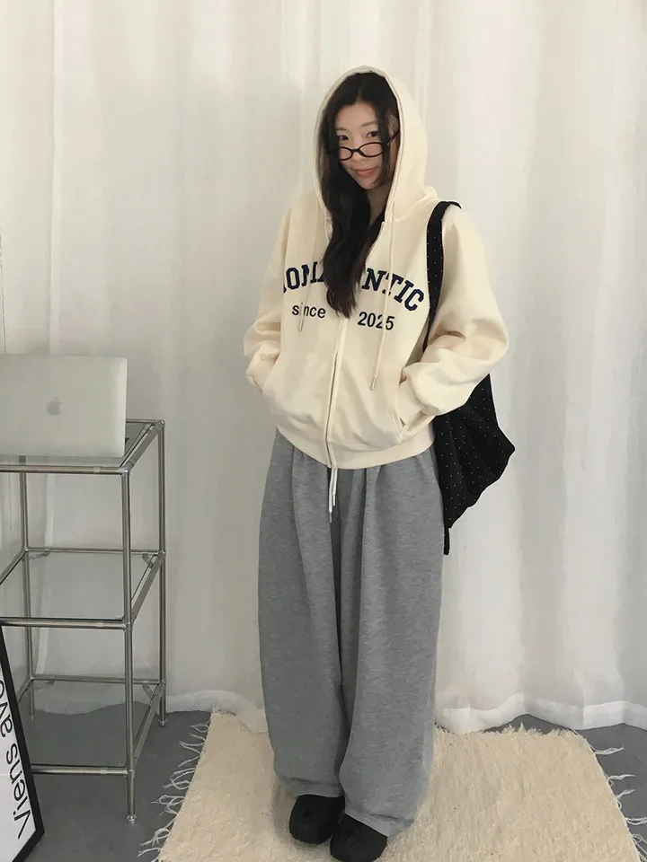 [퀄보장!🤍/6color 자수레터링 아방핏 데일리 후드집업] 로맨틱자수레터링후드집업 상세 이미지 13