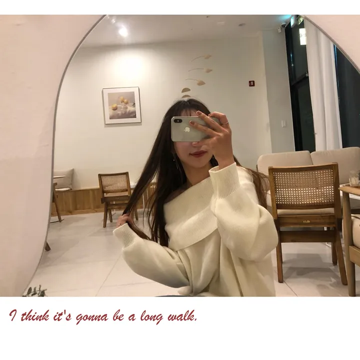 파격할인![당일출고!/누적만삼천장!/77까지]도톰한 오버핏 오프 숄더 여리 루즈 니트 (4 color) 상세 이미지 30