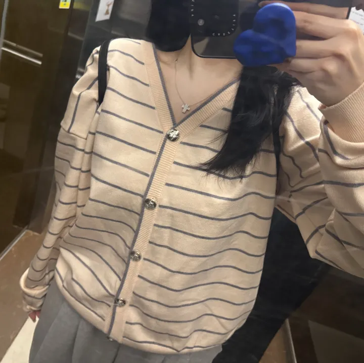 *NEW*제니st 루즈핏 스트라이프 단가라 브이넥 가디건 상세 이미지 4
