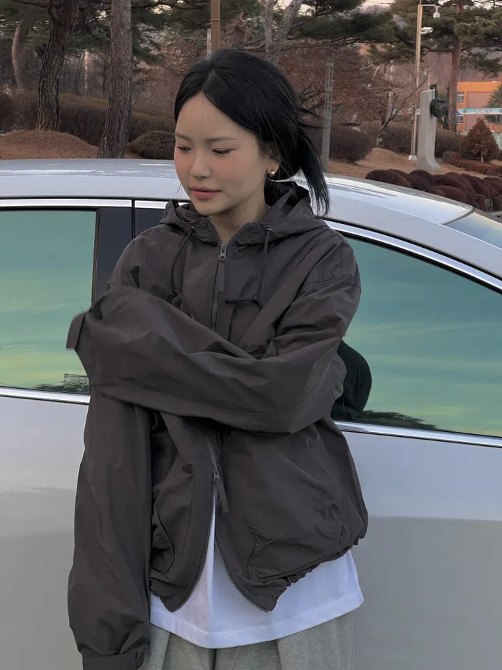 -  남녀공용 탄탄 비비 포켓 오버핏 바람막이 - 상세 이미지 8