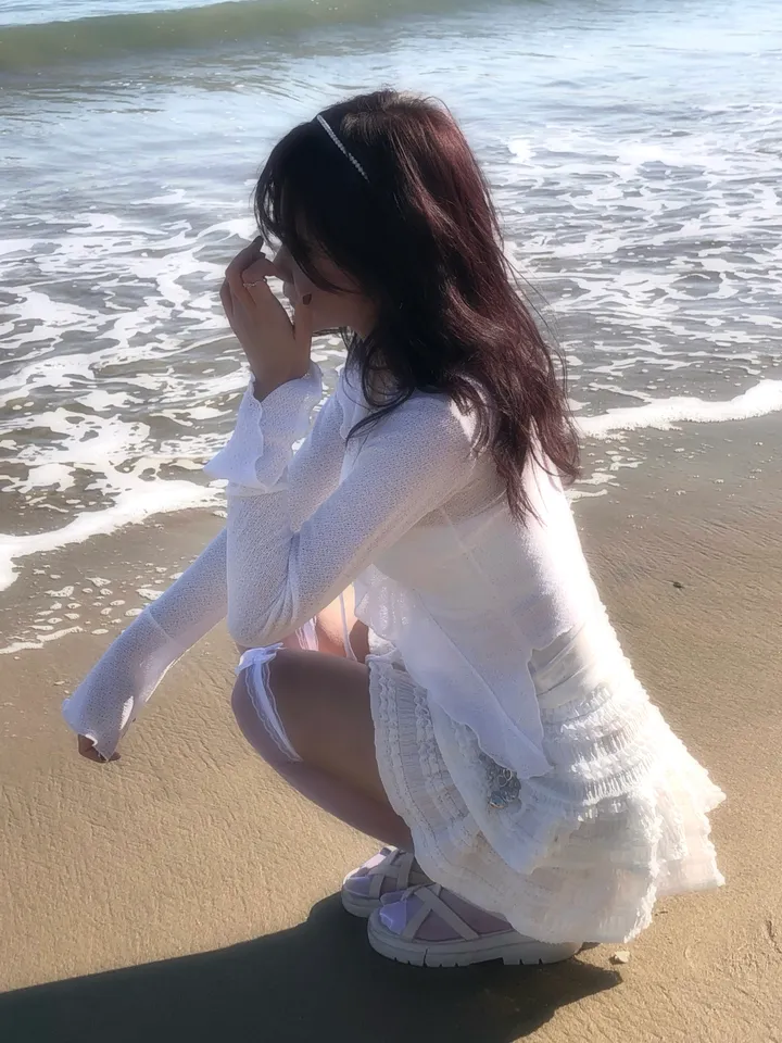 [핀터레스트룩🌿/당일출고🤍] 4color 프릴 레이스 리본 가디건 볼레로 봄옷 발레코어 슬림 세미크롭 시스루 바다 여행룩 벚꽃 상세 이미지 23