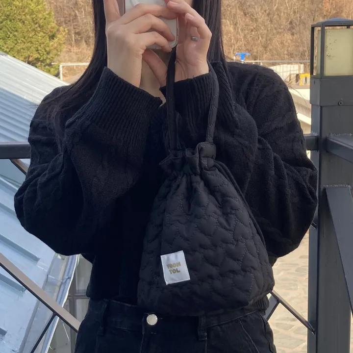 [인기✨/자체제작] 5color 하트 버킷백 복조리백 손가방 미니가방 토트백 (크로스백추가가능) 상세 이미지 6